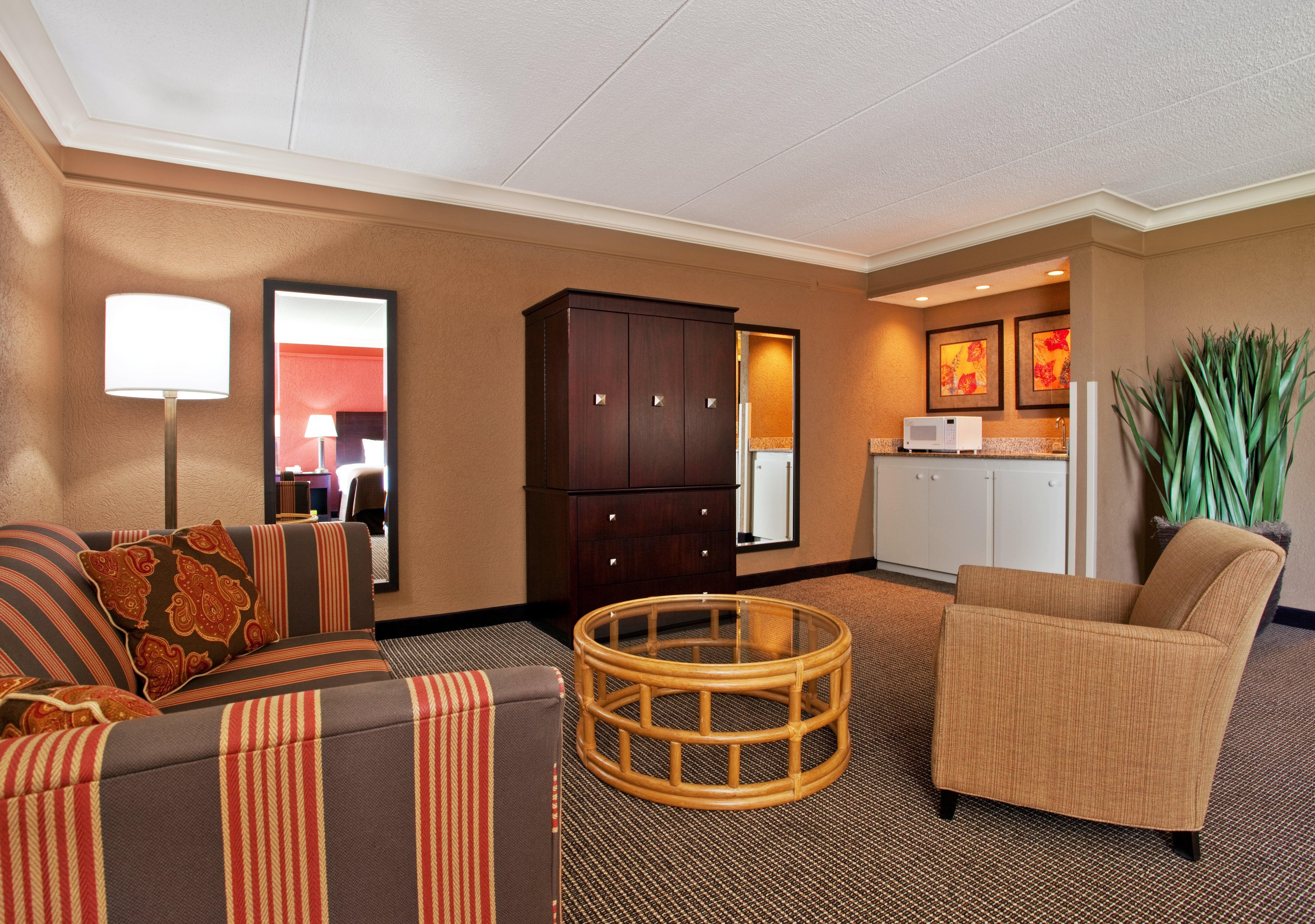 Best Western Plus Strongsville Cleveland Buitenkant foto