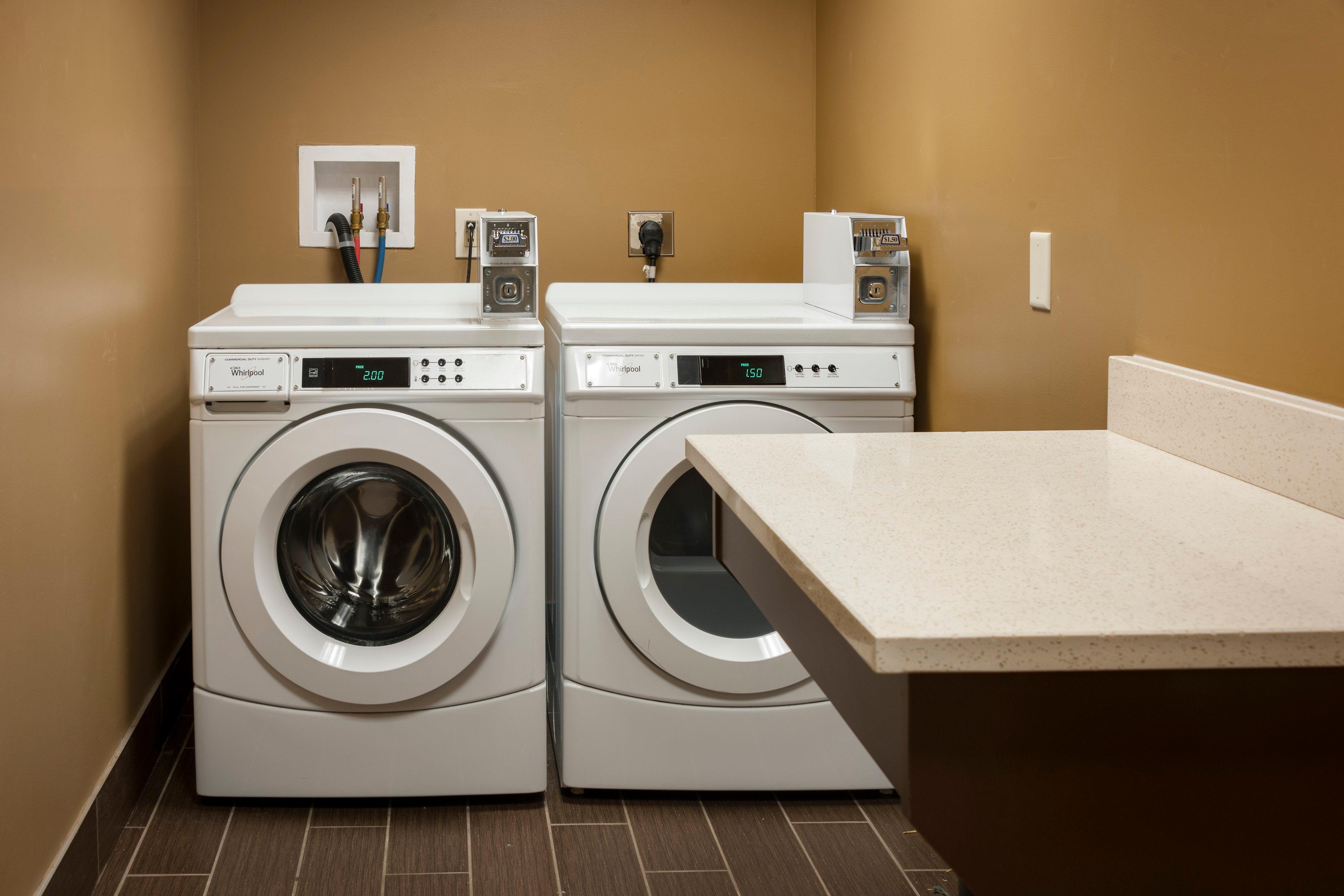 Best Western Plus Strongsville Cleveland Buitenkant foto