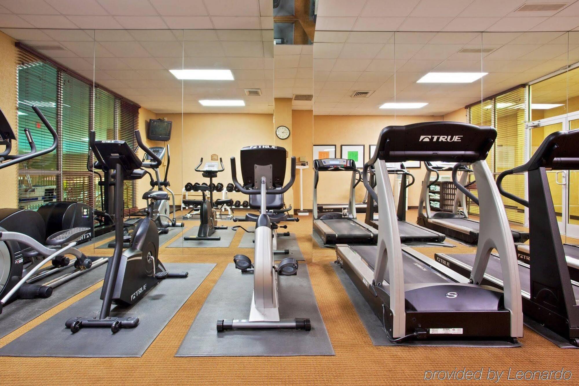Best Western Plus Strongsville Cleveland Buitenkant foto